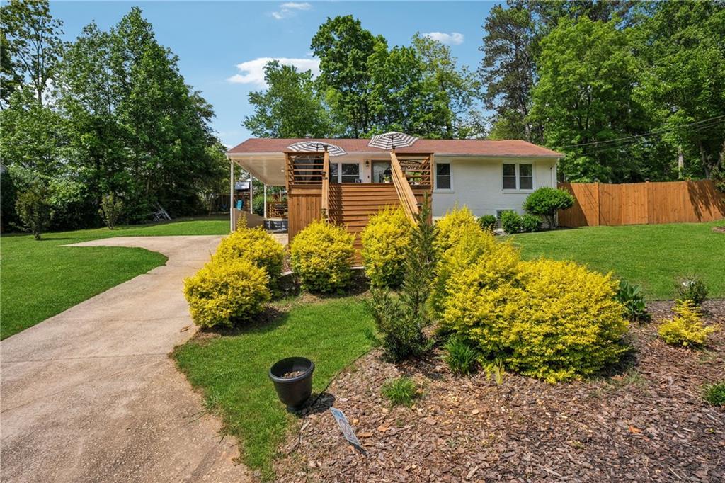1932 Brenda Dr., Austell, GA 30168