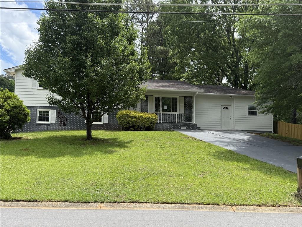 5460 Huron Dr., Morrow, GA 30260