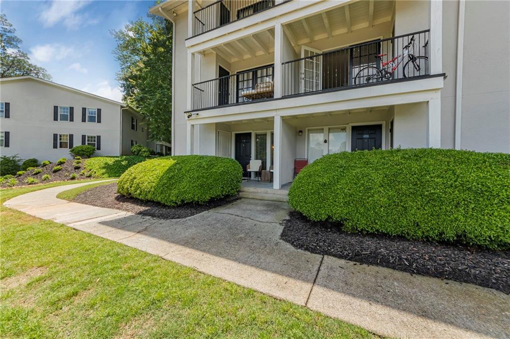 1150 Collier Rd. #D20, Atlanta, GA 30318