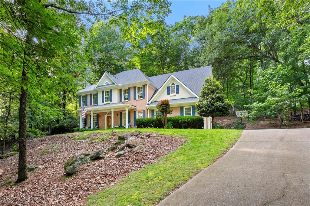 525 Watergate Ct., Roswell, GA 30076