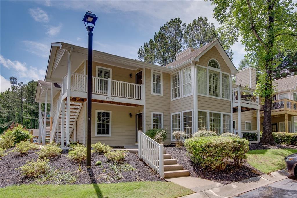 307 Berkeley Woods Dr., Duluth, GA 30096