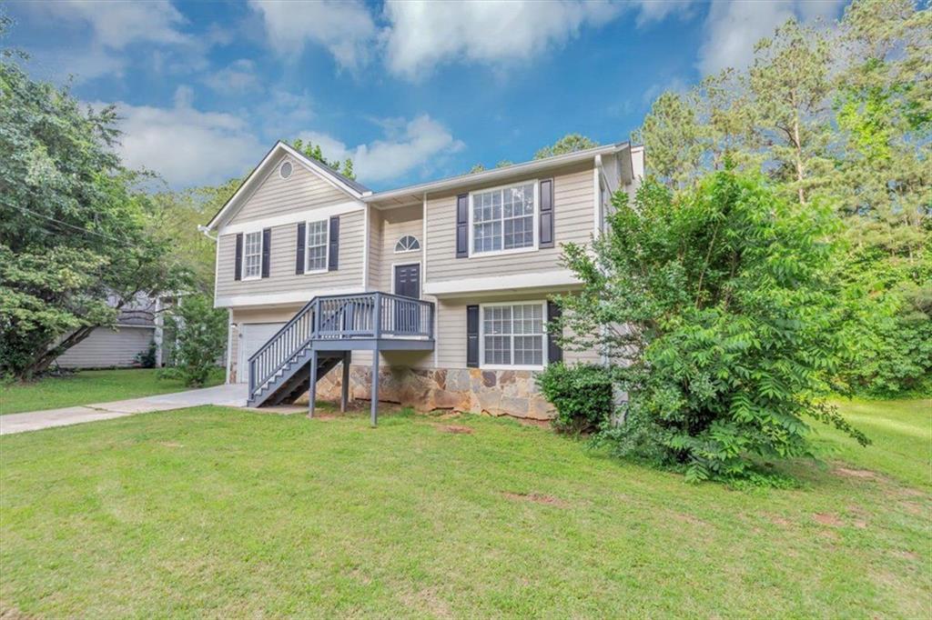 5290 Forest Downs Ln., Atlanta, GA 30349