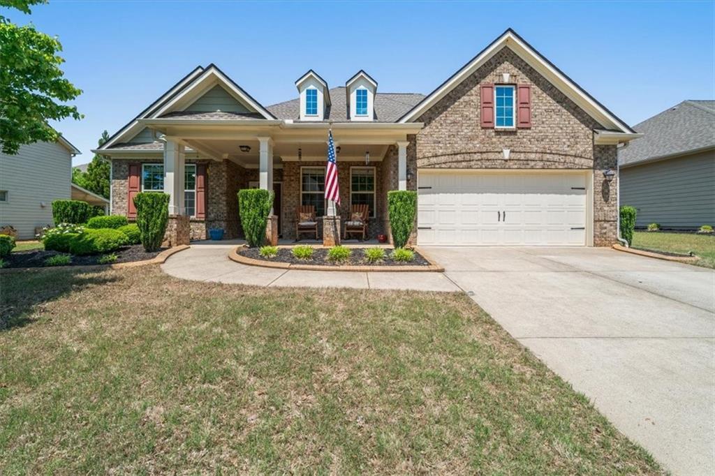 813 Cotton Creek Dr., Canton, GA 30115