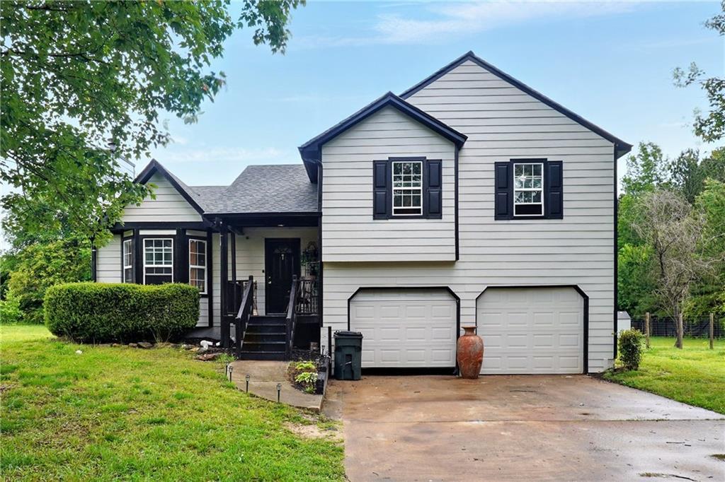 18 Amanda Dr., Dallas, GA 30157