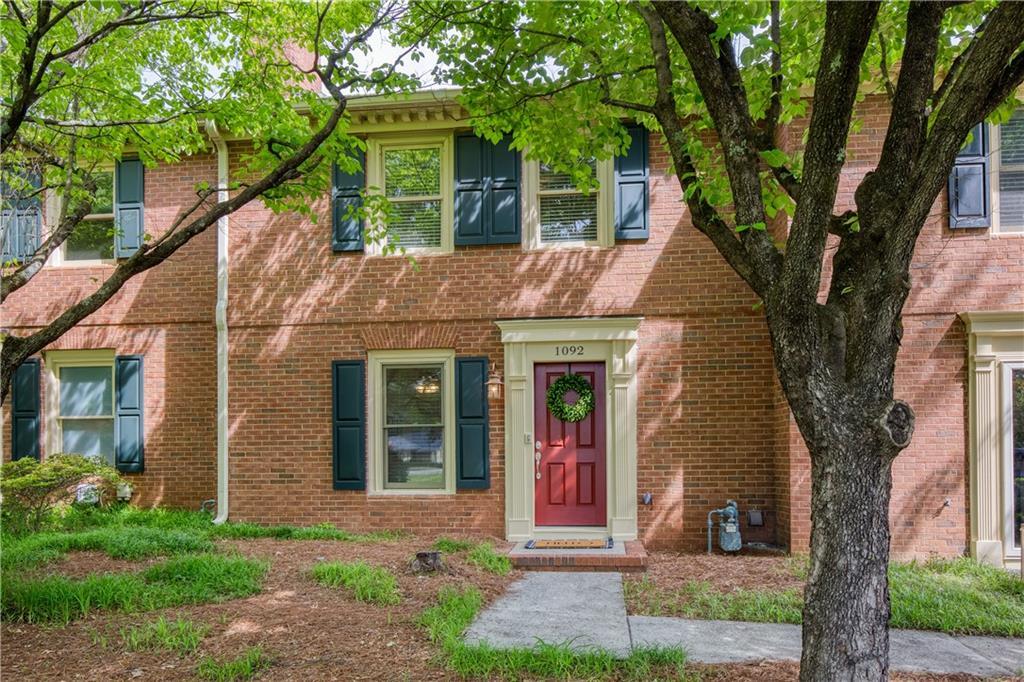 1092 Old Roswell Rd., Roswell, GA 30076