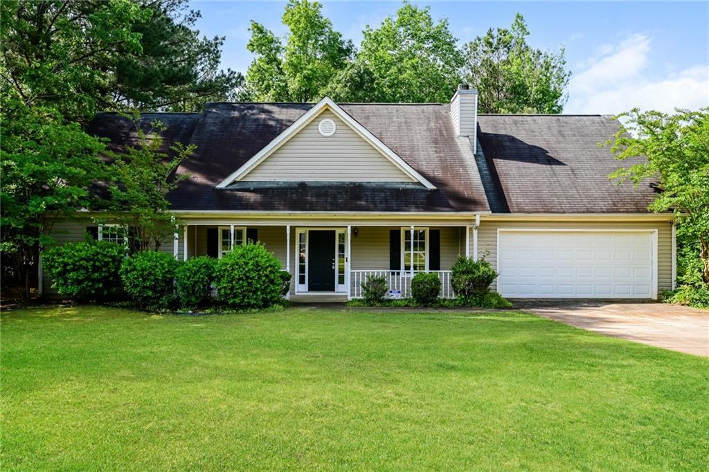 85 Chestnut Dr., Covington, GA 30016