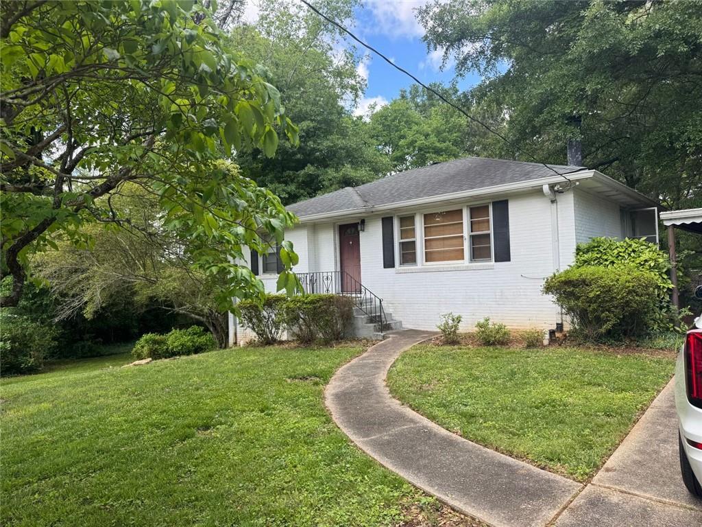 218 Woodview Ln., Smyrna, GA 30082