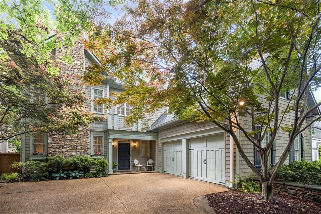 626 Kimberly Ln., Atlanta, GA 30306