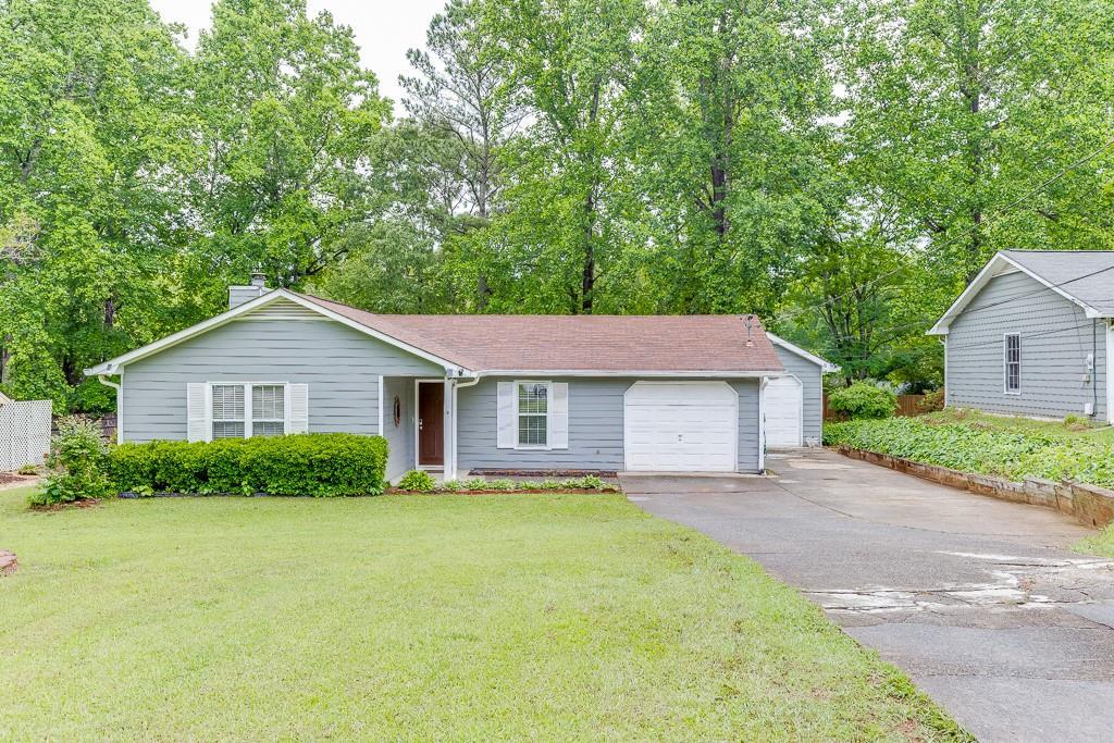 376 Paula Ct., Lawrenceville, GA 30046