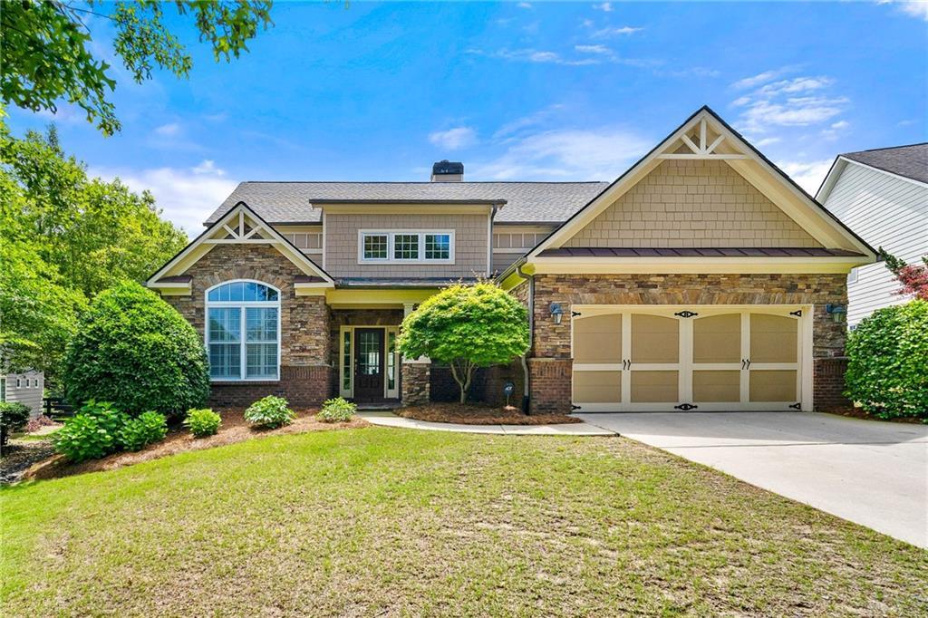 7878 Brass Lantern Dr., Flowery Branch, GA 30542