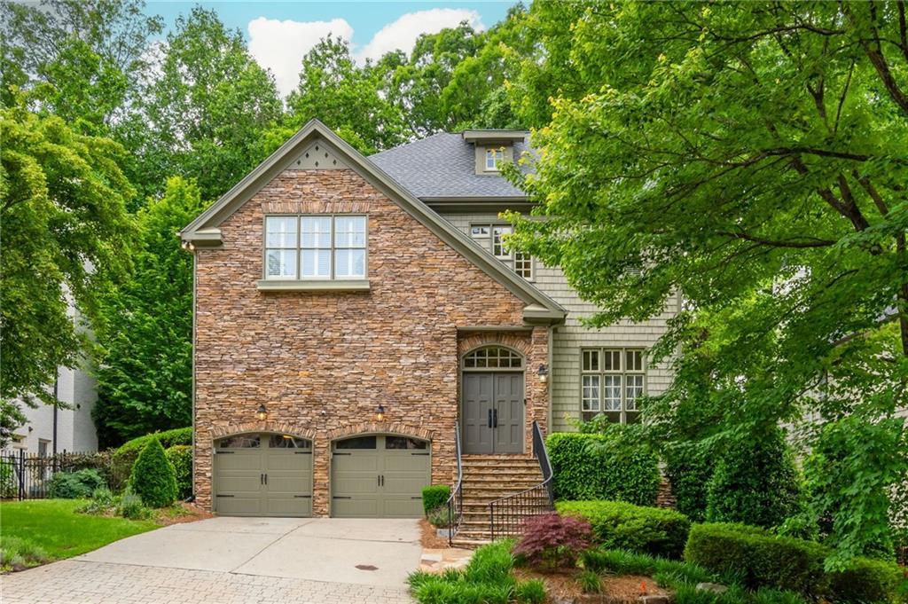 3182 Windsor Lake Dr., Atlanta, GA 30319