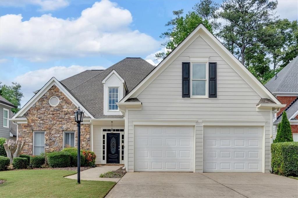 1294 Parkview Ln., Kennesaw, GA 30152