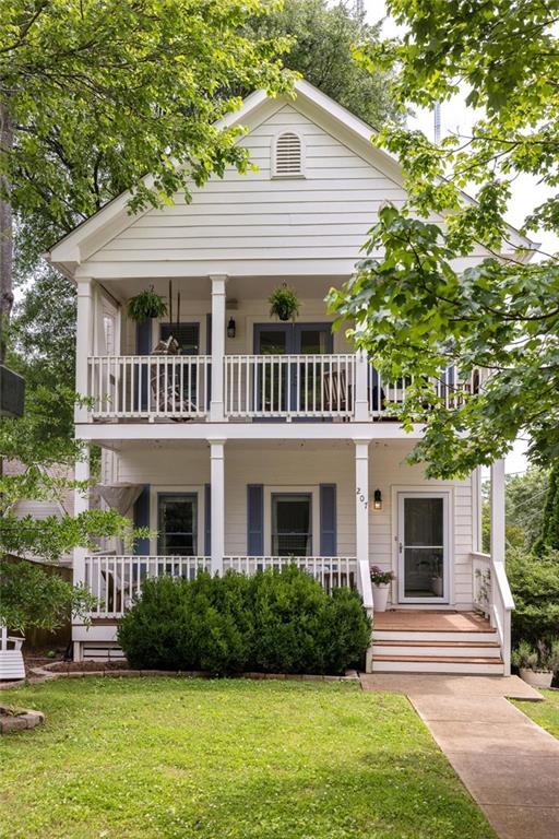 207 Wesley Ave., Atlanta, GA 30307