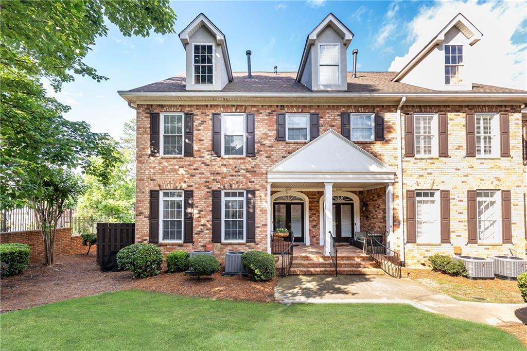 2610 Oglethorpe Cir., Brookhaven, GA 30319