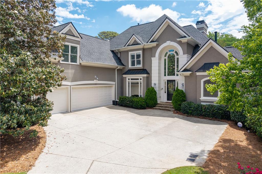 5860 Stoneleigh Dr., Suwanee, GA 30024