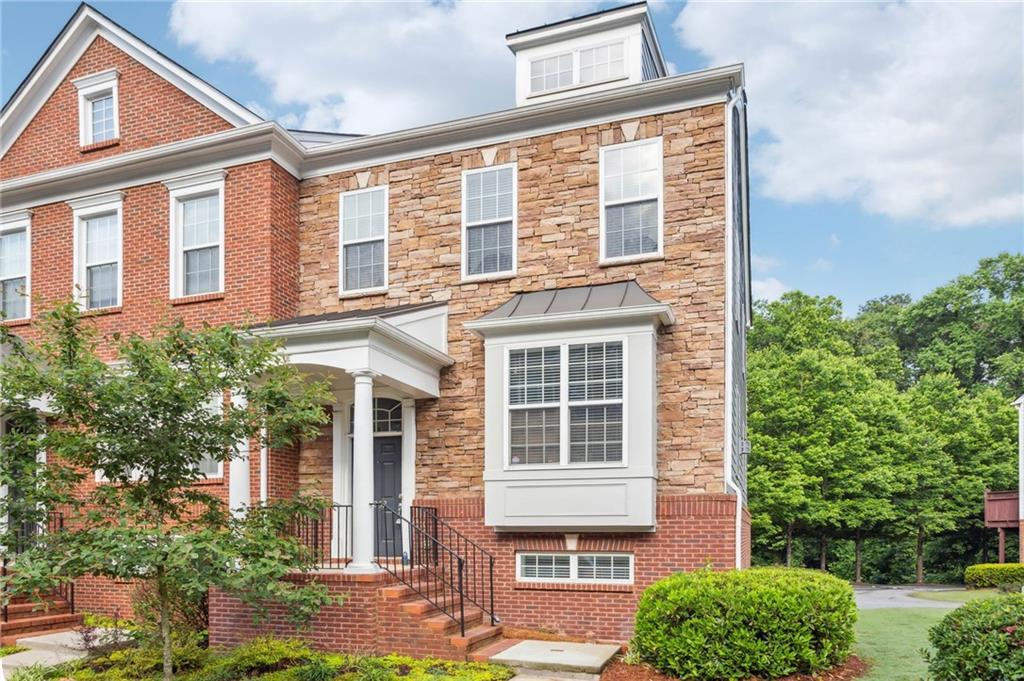 2252 Limehurst Dr., Atlanta, GA 30319