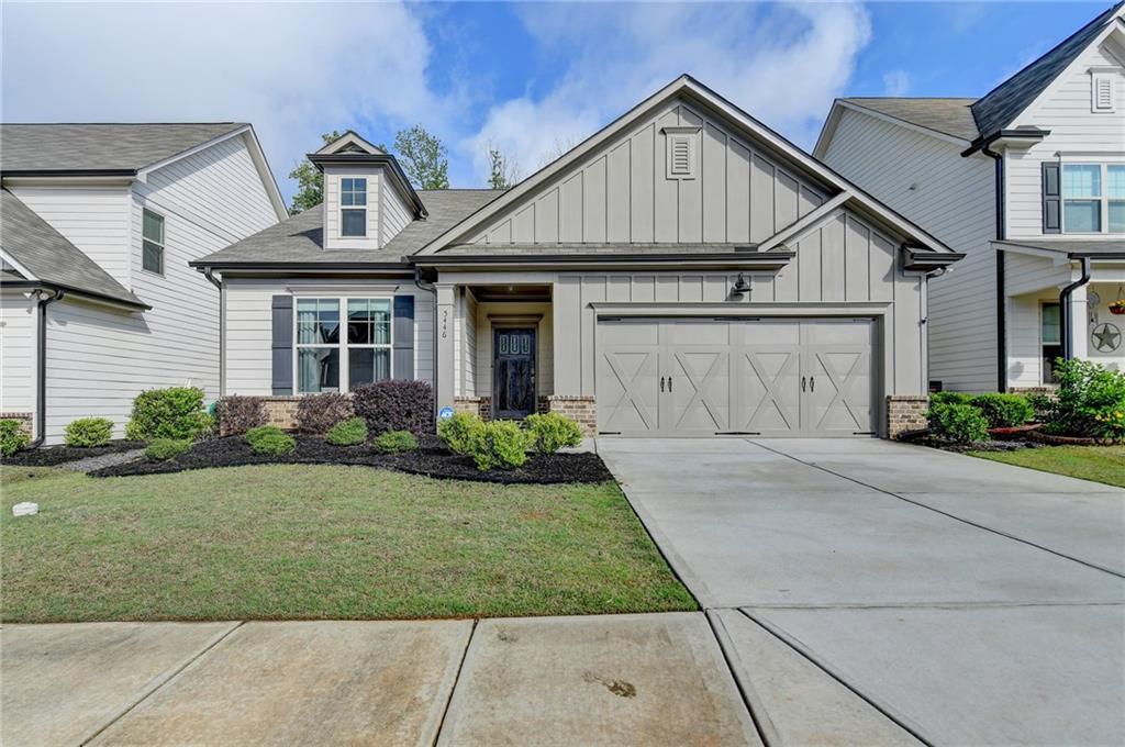 5446 Railway Ln., Flowery Branch, GA 30542