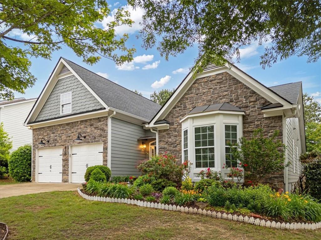 613 Wiley Ct., Canton, GA 30115