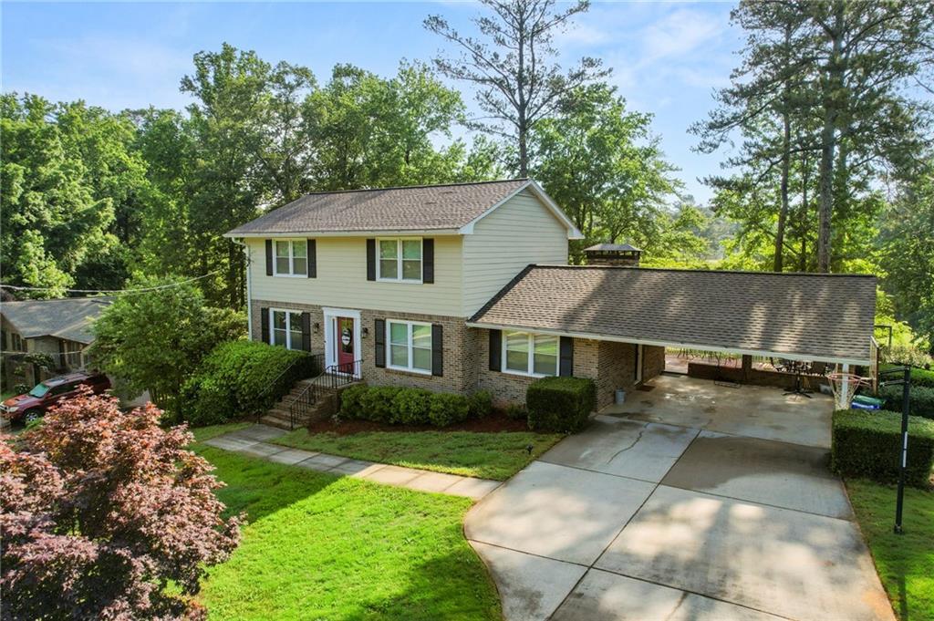 4379 Bonaparte Dr., Tucker, GA 30084