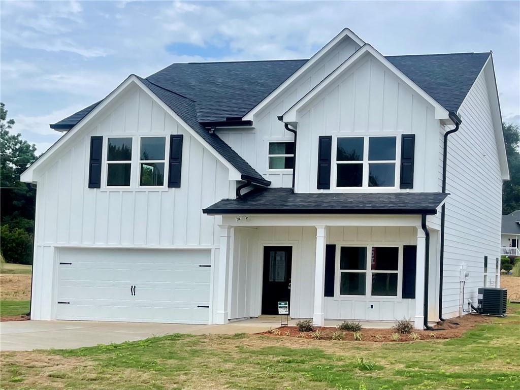 25 Harriet Dr., Lavonia, GA 30553
