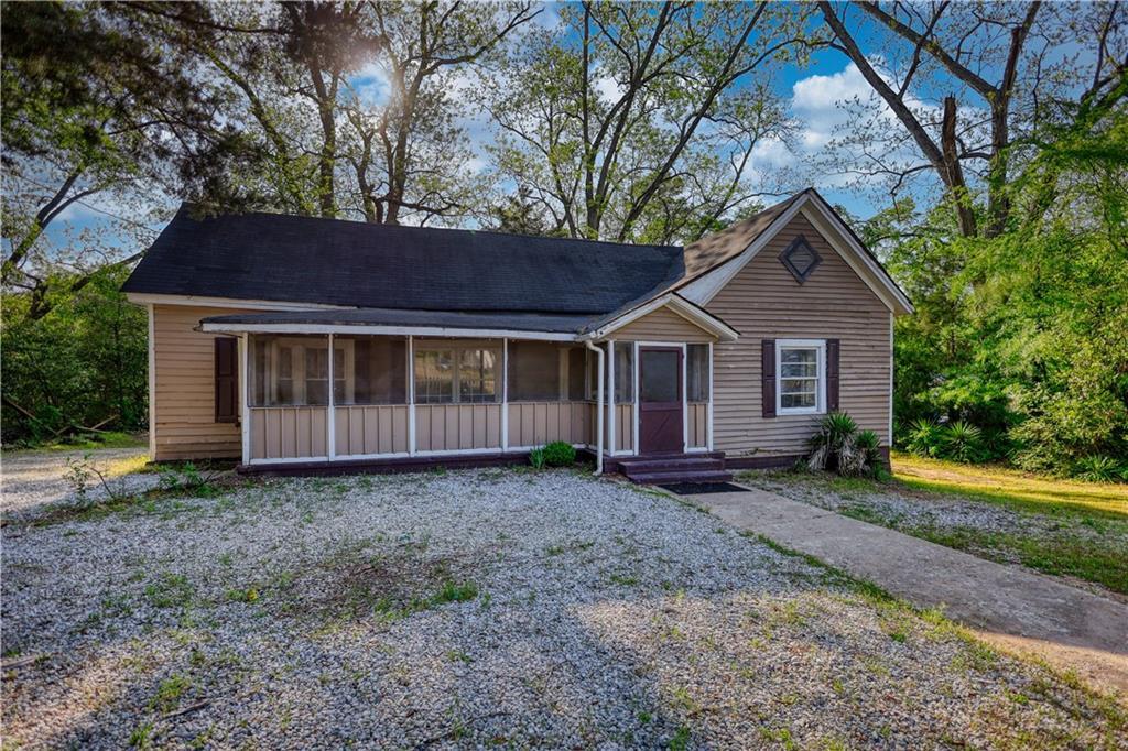 2228 Emory St., Covington, GA 30014