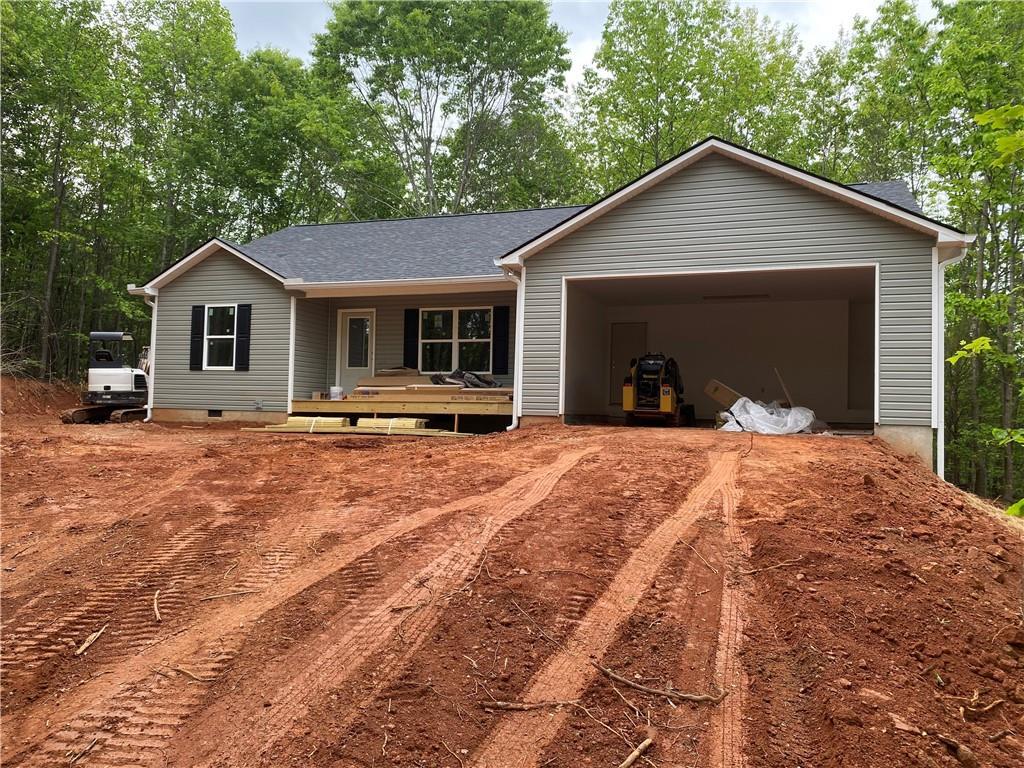 541 Day Star Ln., Mount Airy, GA 30563