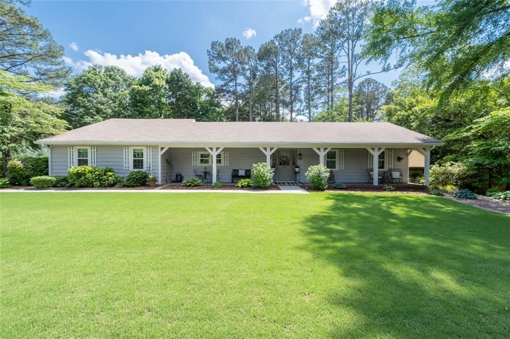 515 Houze Way, Roswell, GA 30076