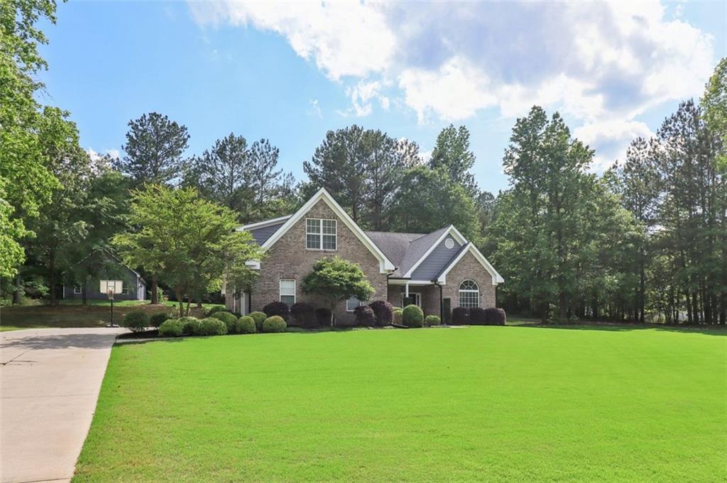 2305 Hawthorne Trace, Monroe, GA 30655