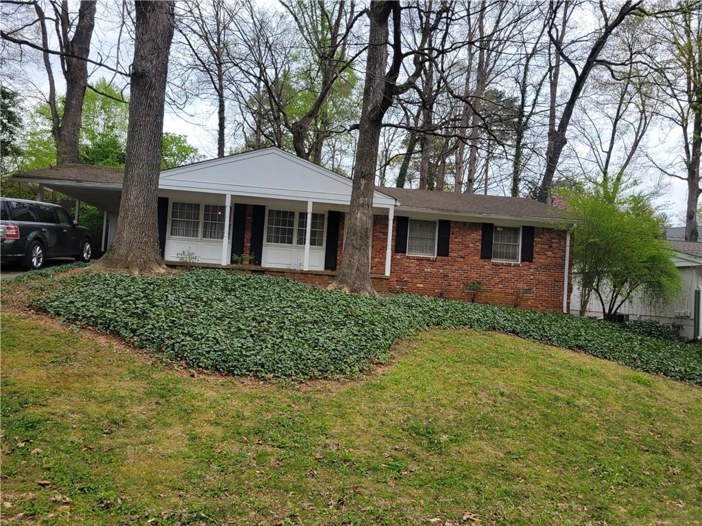 2137 Plantation Ln., Chamblee, GA 30341