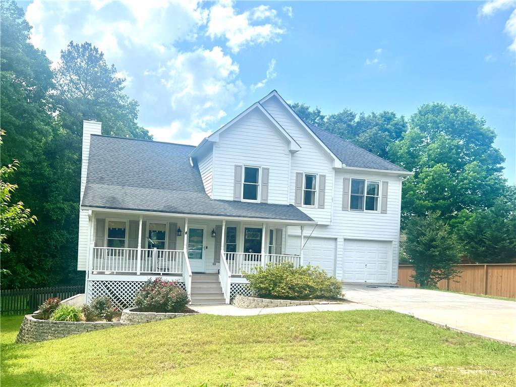 402 Hancock Ct., Woodstock, GA 30188