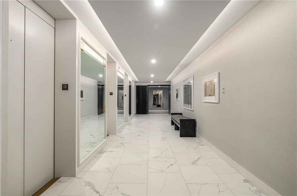 2660 Peachtree Rd. #13H, Atlanta, GA 30305