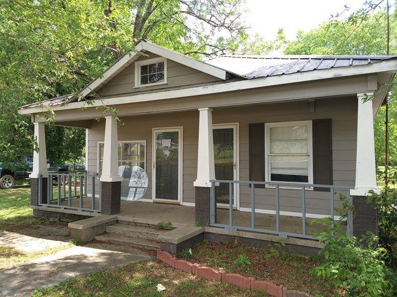 2205 Buchanan Hwy., Cedartown, GA 30125