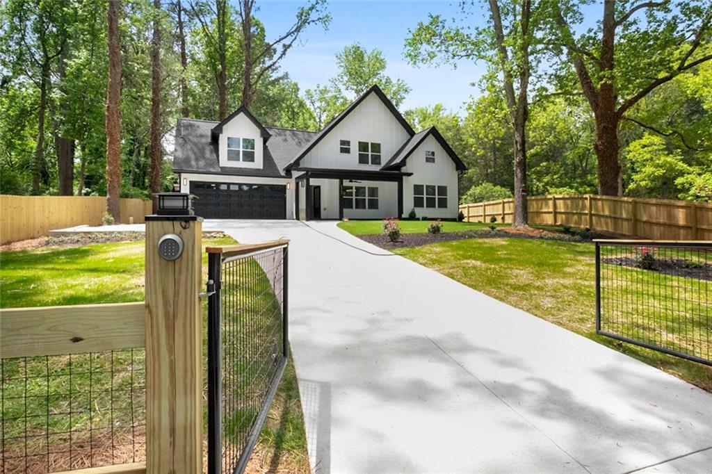 2263 Barge Rd., Atlanta, GA 30331