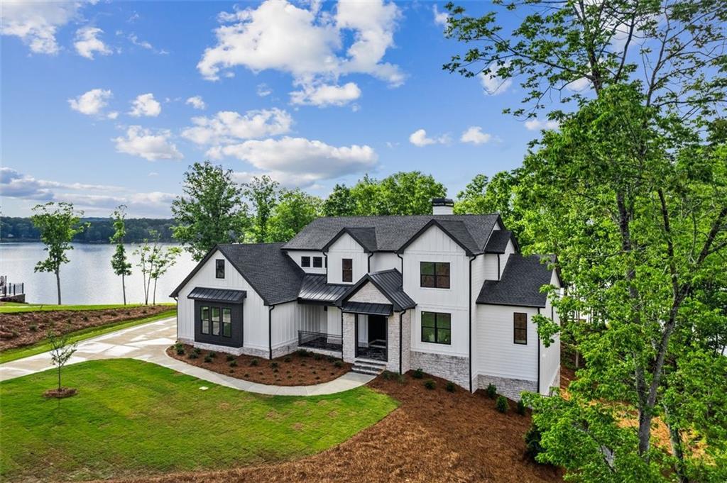 1161 Open Water Dr., Greensboro, GA 30642