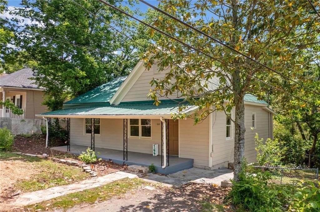 164 Cherokee Ave., Ball Ground, GA 30107