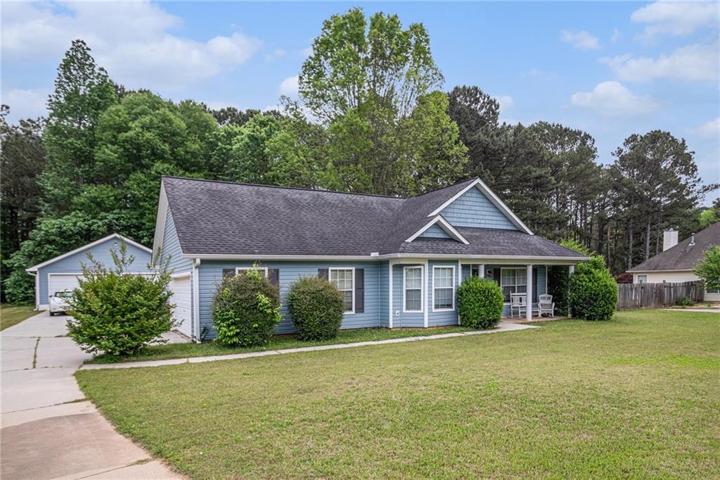 643 Lora Smith Rd., Newnan, GA 30265