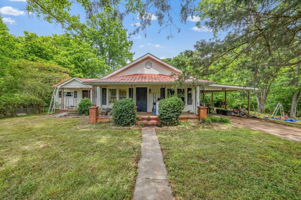 6803 Old Cornelia Hwy., Lula, GA 30554