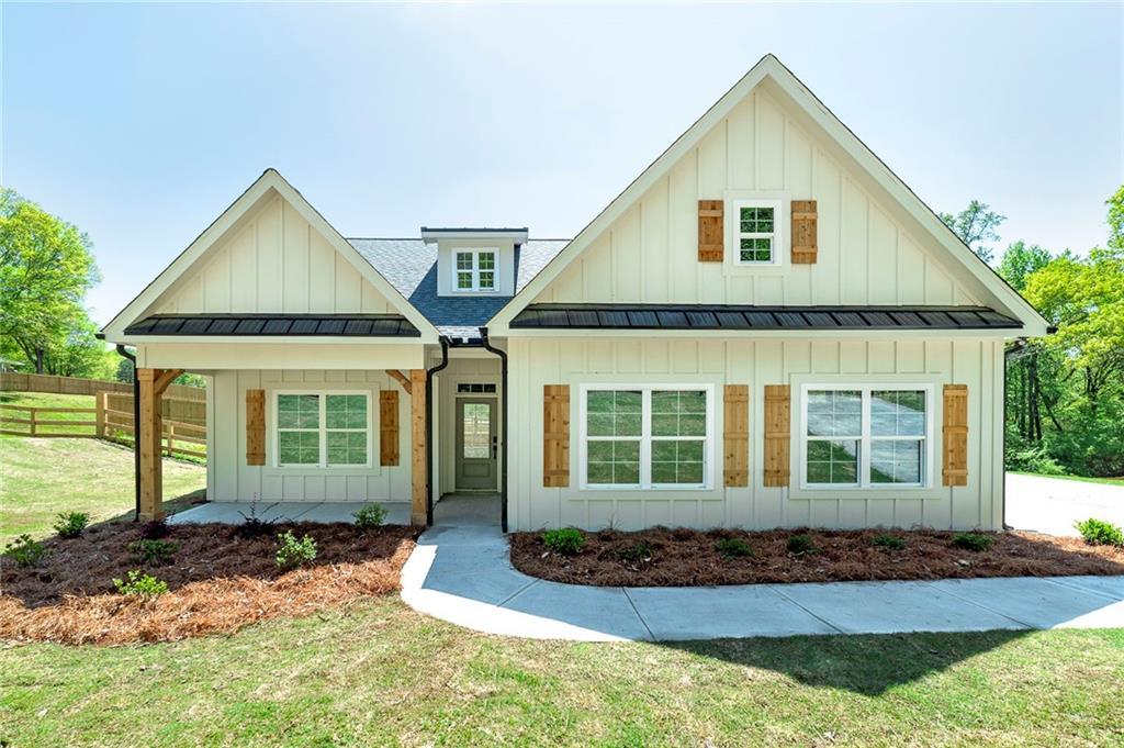 8370 Pleasant Grove Cir., Gainesville, GA 30506
