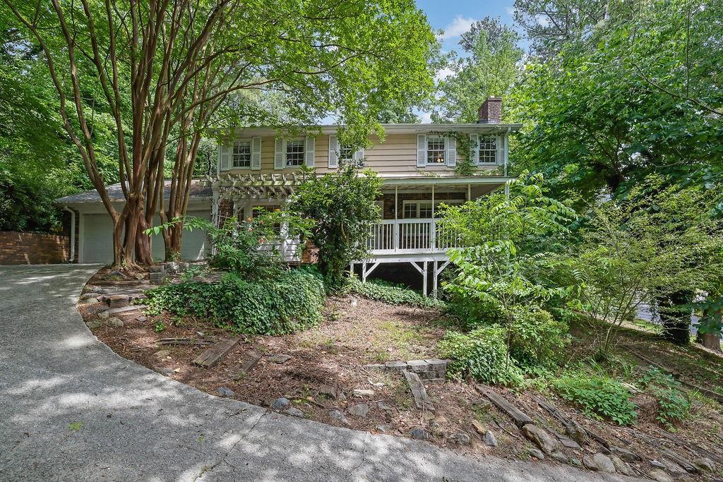 9480 Coleman Rd., Roswell, GA 30075
