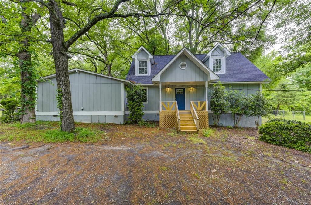 23 Club Dr., Locust Grove, GA 30248