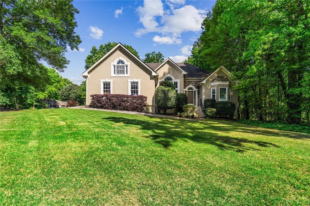 1694 Peachcrest Ct., Lawrenceville, GA 30043