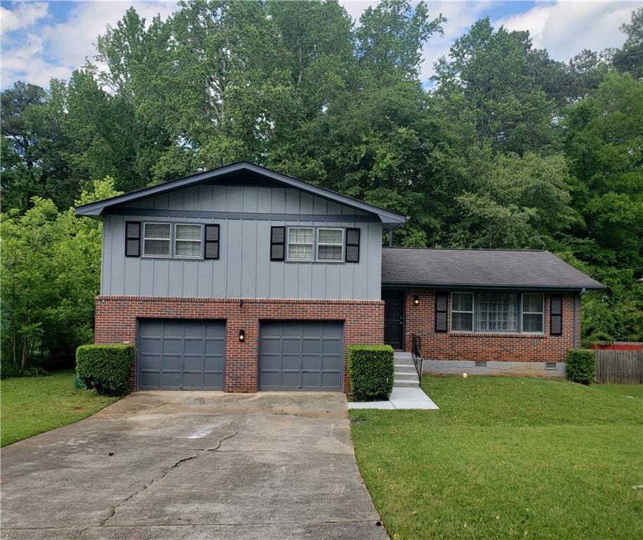 4274 Carrollwood Dr., Stone Mountain, GA 30083
