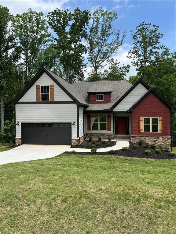 64 Hannahs Ct., Dawsonville, GA 30534