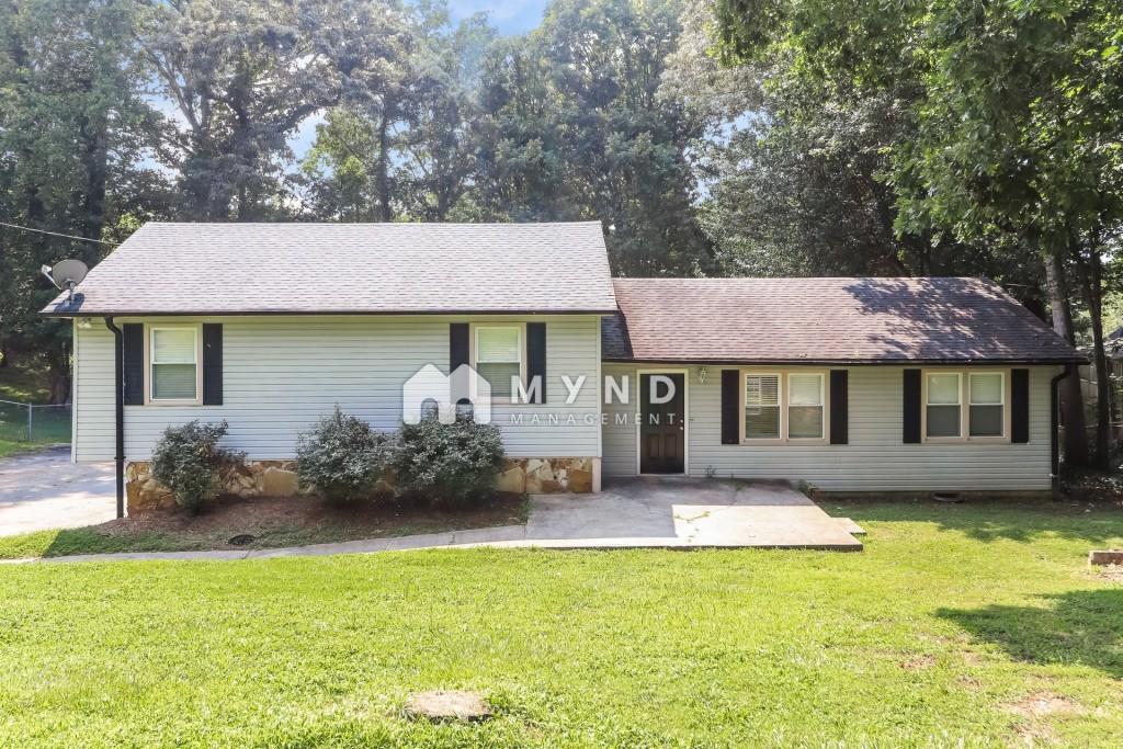 5243 Valleyview Dr., Acworth, GA 30102