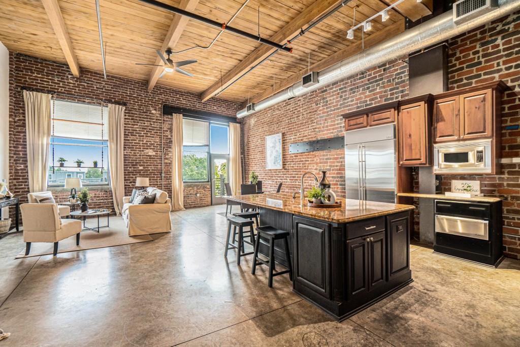 204 Walker St. #319, Atlanta, GA 30313