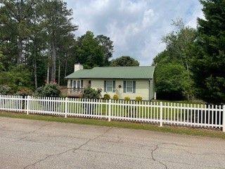 173 Elder Dr., Social Circle, GA 30025