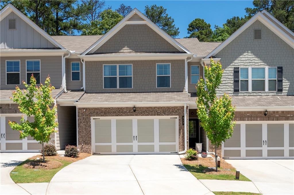 213 Yellowwood Way, Woodstock, GA 30188