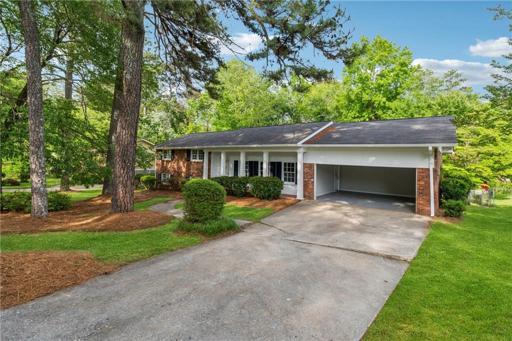 4616 Greensprings Rd., Atlanta, GA 30337