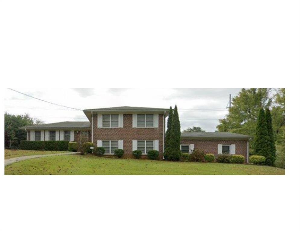 2379 Manassas Ln., Decatur, GA 30034