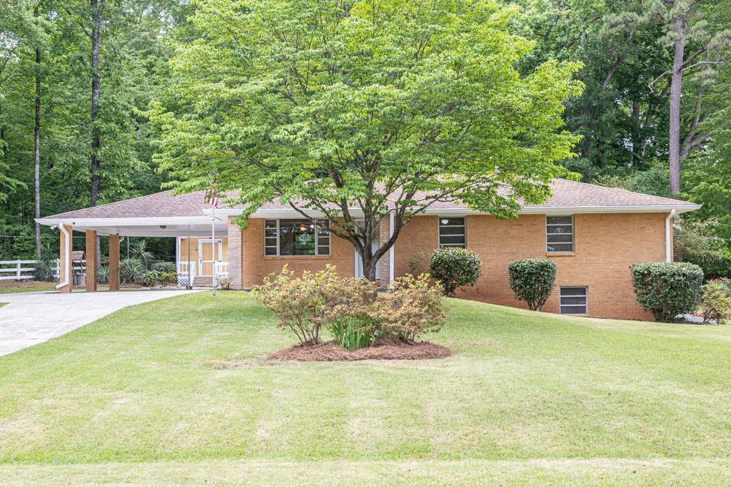 519 Beaver Ruin Way, Lilburn, GA 30047